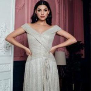 xscape Prom 2024 Evening Formal Gown Size 12 - Prom, Formal or Ball Gown